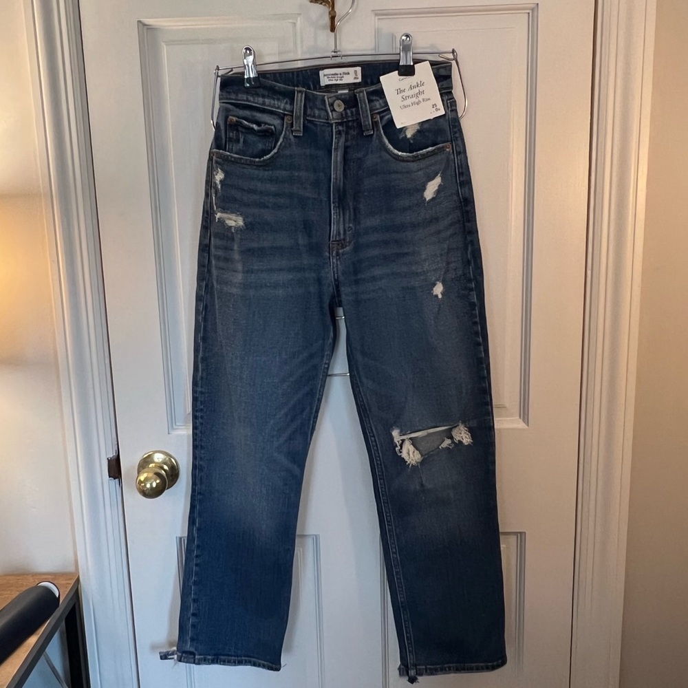 Abercrombie Ankle Straight Jean Curve Love NWT